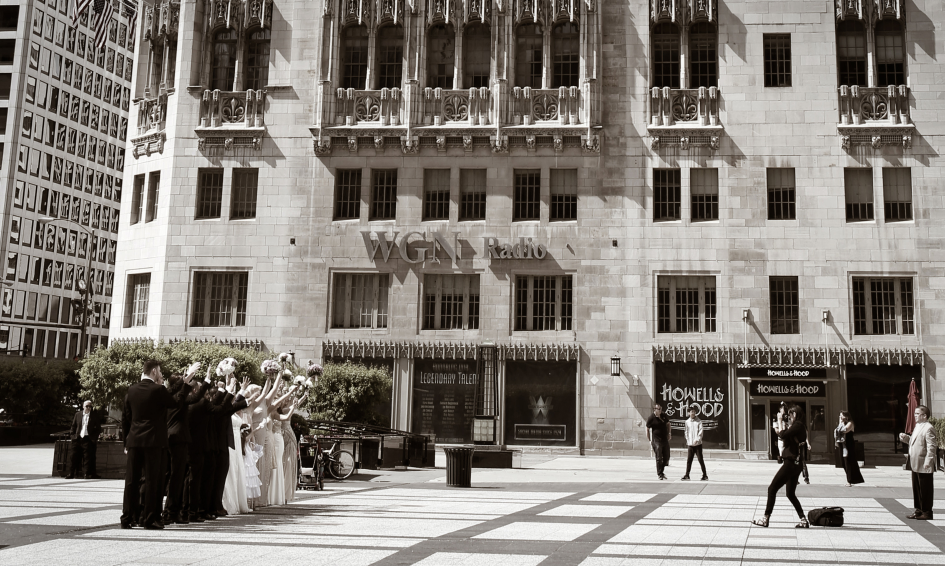 wedding shot next to chicago tribune